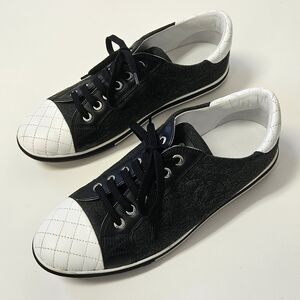 CHANEL Black White Quilted Sneakers Authentic Womens 39 Luxury Designer Shoes